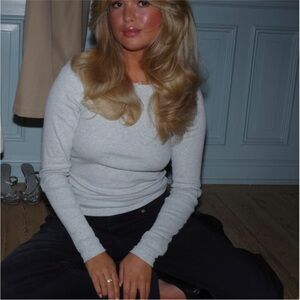 Djerf Avenue Light Gray Long Sleeve Top